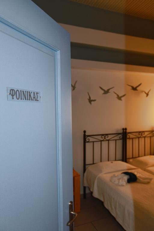 Oikeion Aparthotel Ermoupoli Exterior photo